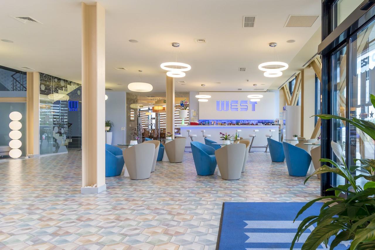 West City Hotel Floreşti Exterior foto